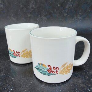 Newcor 1994 Cabin Berries Leaves Stoneware Ceramic Coffee Mug Cup Set2 Mugs Cups